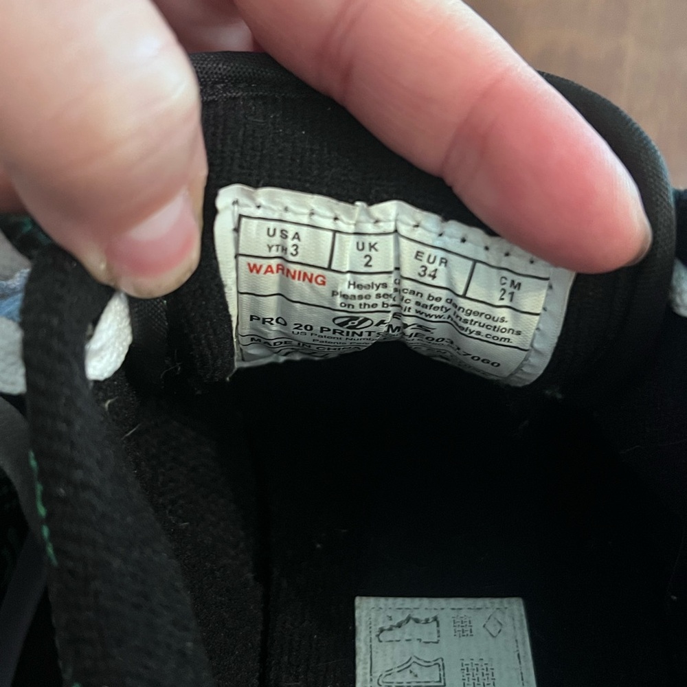 Heelys Black and Green Kids Sneakers - Picture 4 of 4